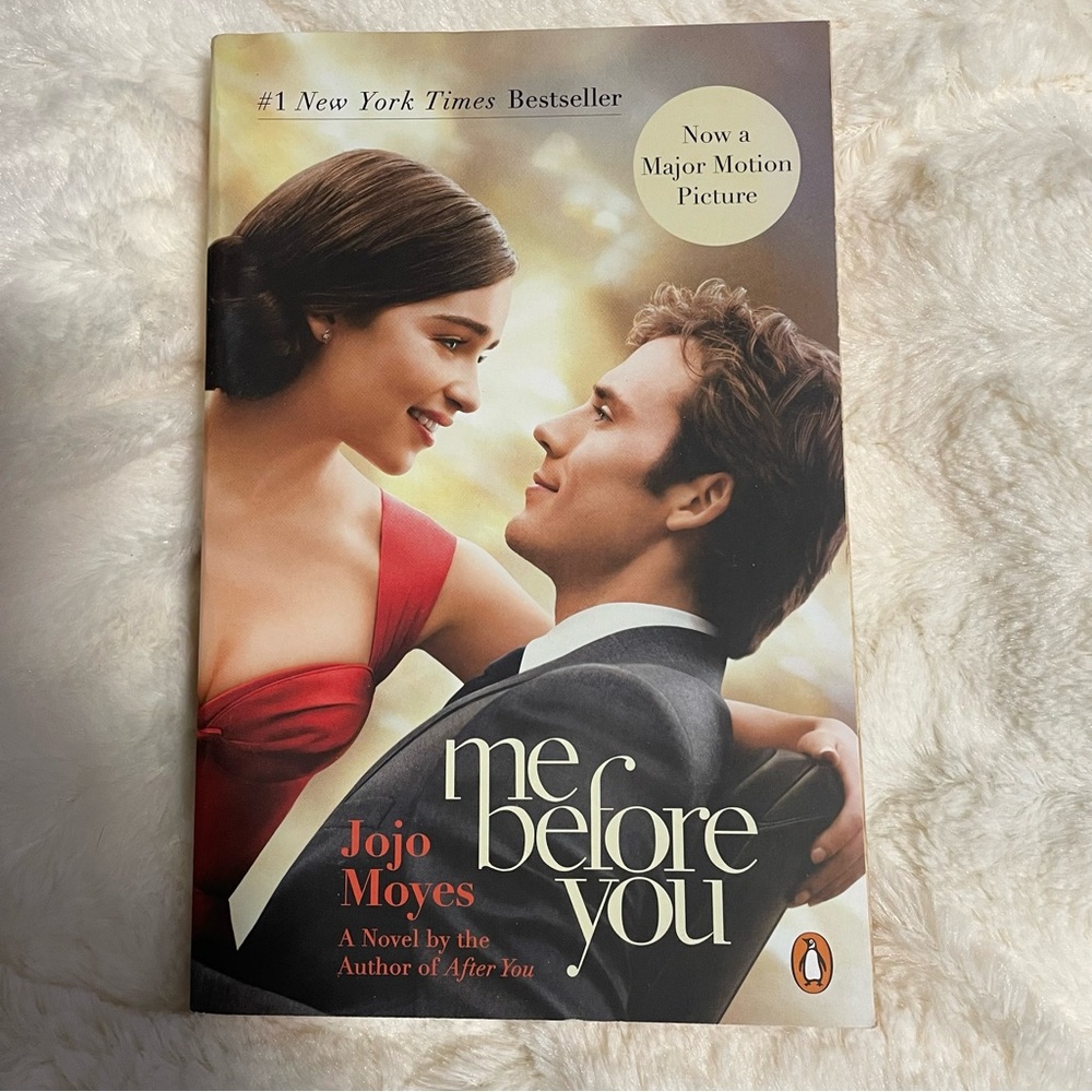 🦋 3 for $18 Books! 🦋 Me Before You by‎ Jojo Moyes